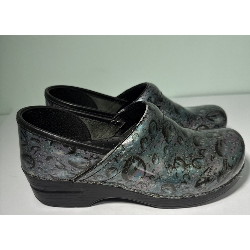 DANSKO‎ Iridescent Silver Blue Bubbles Water Drop Professional Clogs Size 40/9.5